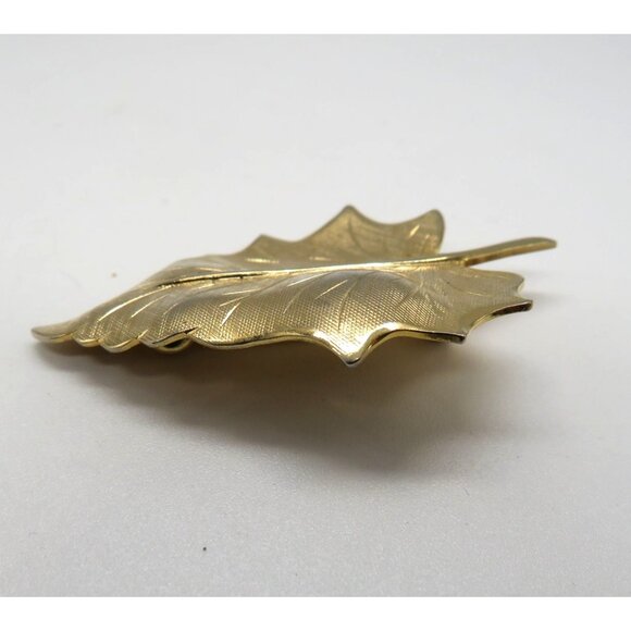Vintage Leaf Brooch 2" Gold Tone Pin Realistic Stem Veins Autumn - Picture 6 of 11
